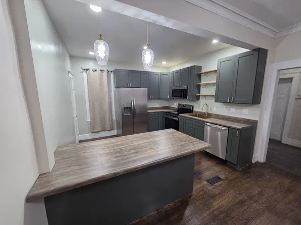 4481 Seminole St, Detroit, MI 48214