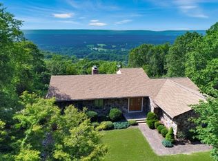 63 Far View Rd, Great Meadows, NJ 07838