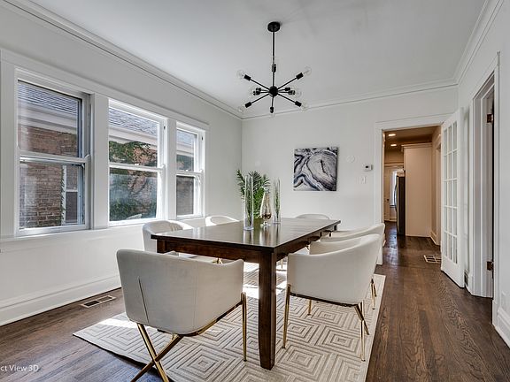 5th image of 2308 Gunderson Ave