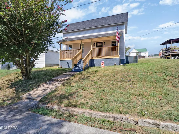 213 Birch St, Harriman, TN 37748