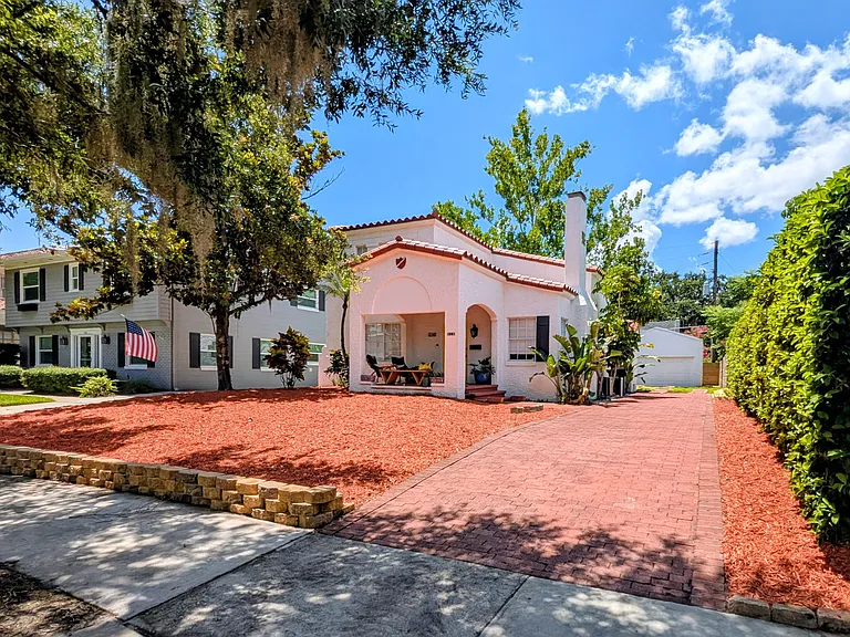 Florida St — Photo 13