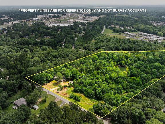 3rd image of 716 Range Rd