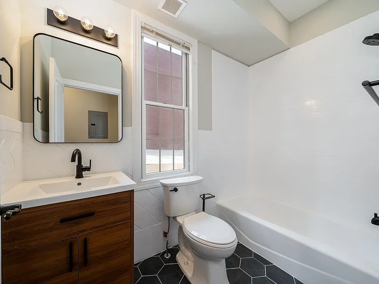 133 Brunswick St #2 — Photo 29