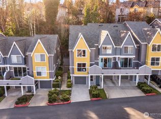 1541 Cherrylane Pl S #1541, Seattle, WA 98144