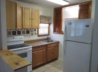 147 W Hook Rd #B, East Fishkill, NY 12533