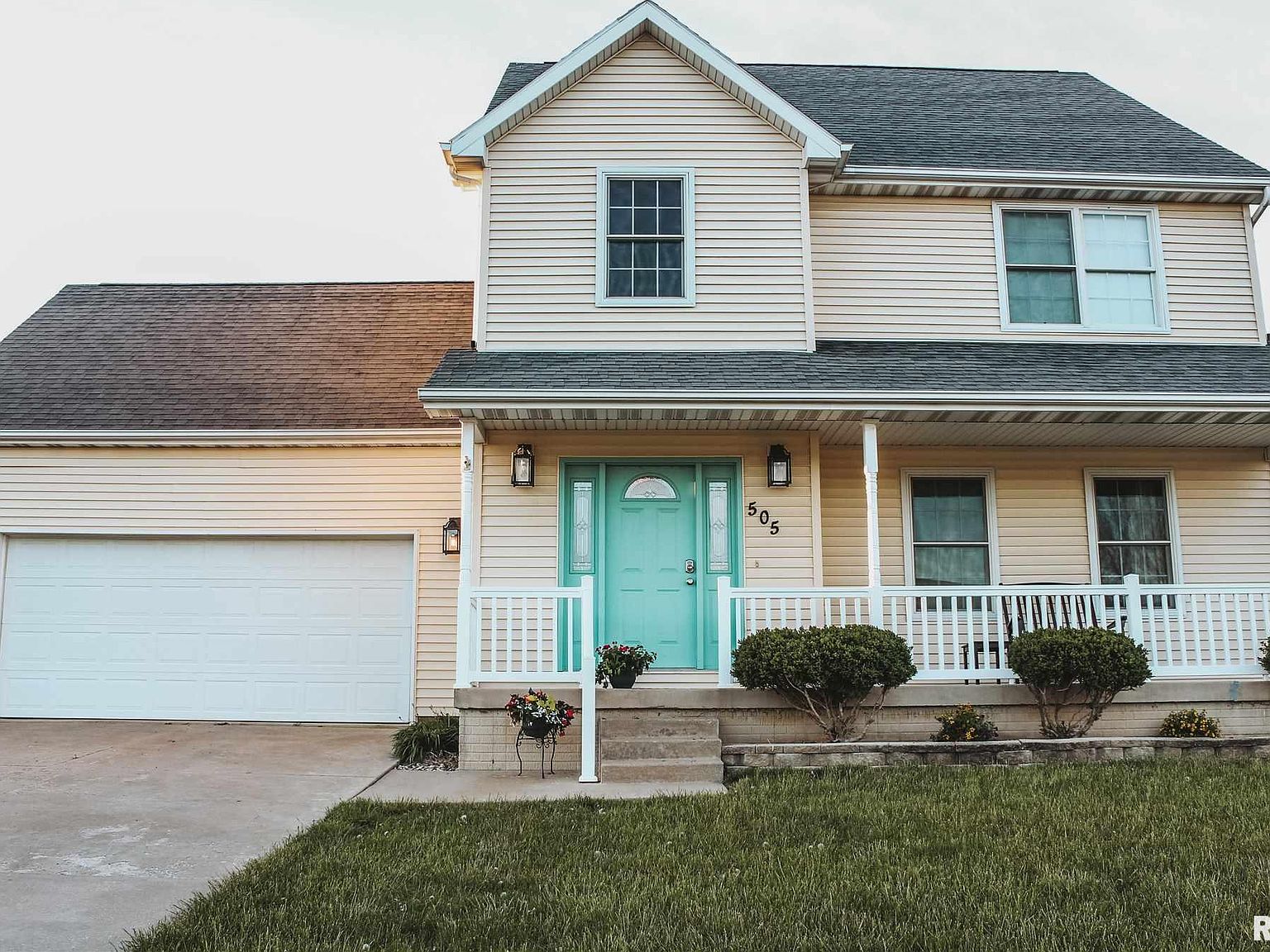 505 Park Trail Rd, Mackinaw, IL 61755 Zillow