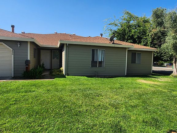 5th image of 684 Elm Ave #A
