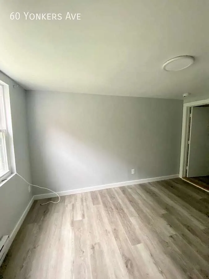 2 bed, $2,600 — Photo 1