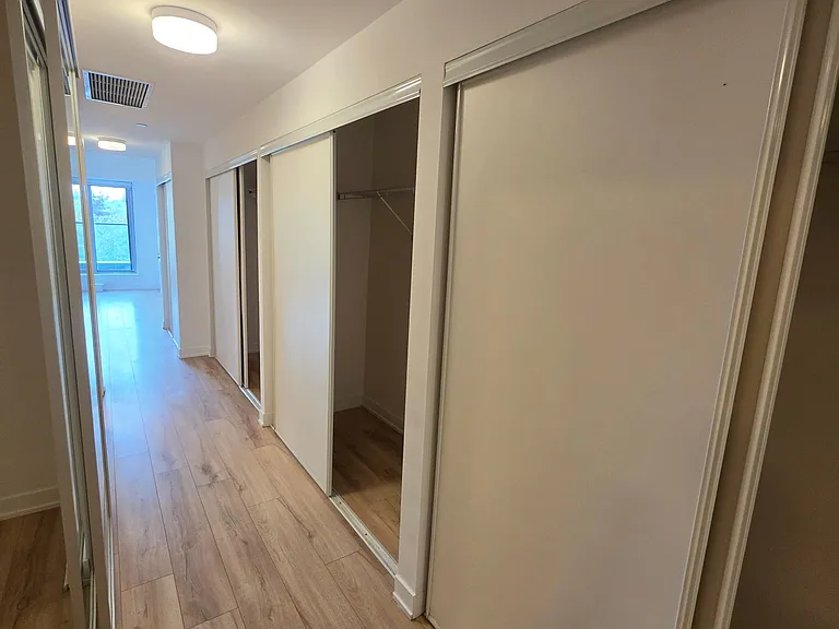 2433 Dufferin St #208 — Photo 13