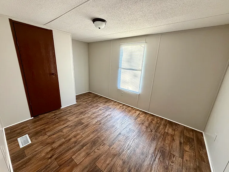 110 Eagle Rd — Photo 7