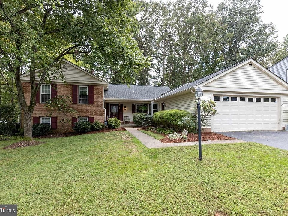 2nd image of 12043 Stoneford Dr