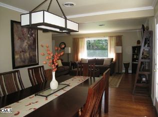 15 Ferncliff Rd, Fairfield, CT 06825