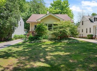 1723 Lyndhurst Rd, Lyndhurst, OH 44124