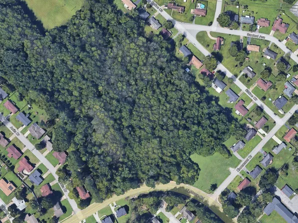 1283 N Moore Rd, Chattanooga, TN 37411
