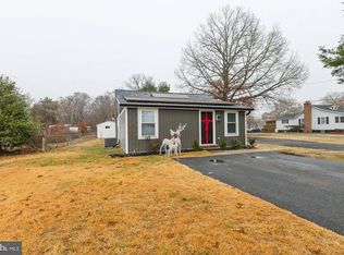 1324 Marlboro Rd, Lothian, MD 20711