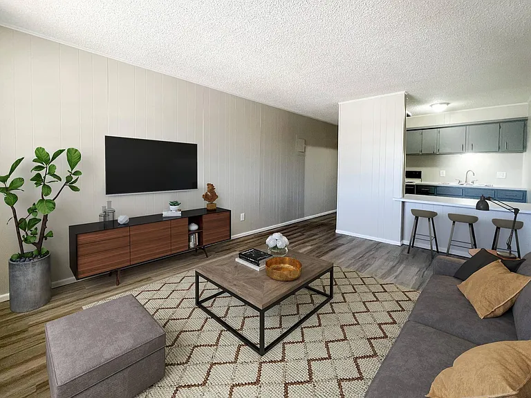 4501 Brownfield Dr — Photo 3