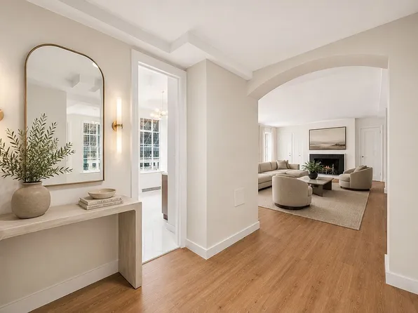 340 W 57th St APT 18B, New York, NY 10019