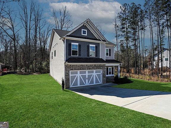 2nd image of 154 Laurel Cove Dr