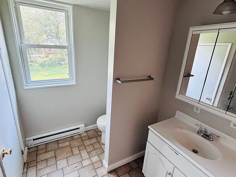 3004 Lehigh St — Photo 4
