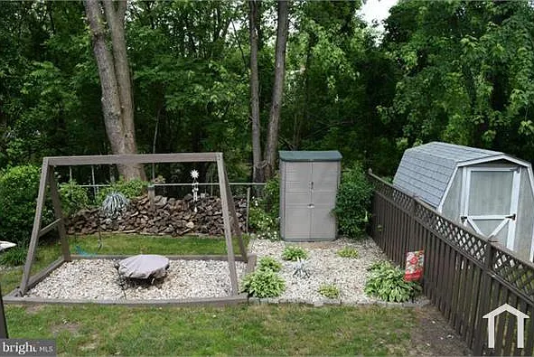 606 Saint Georges Station Rd — Photo 5
