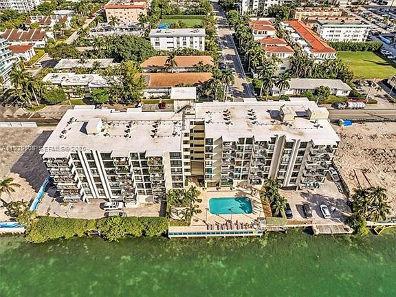 5th image of 9800 W Bay Harbor Dr APT 403