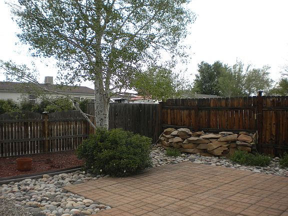 4th image of 424 Placer Ct