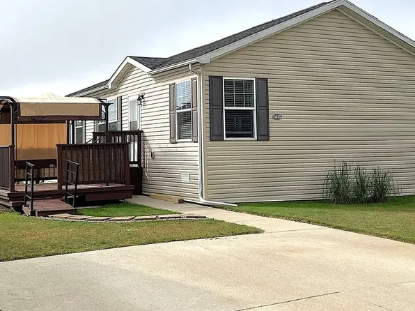 5232 Sheffield Dr, Holly, MI 48442