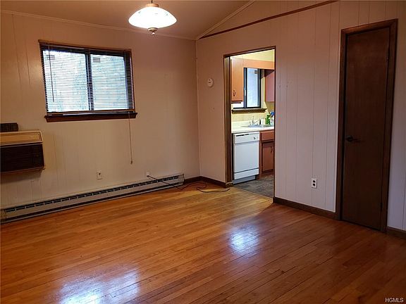 2nd image of 28 Lausanne Dr #54