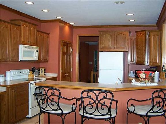 5th image of 10197 Water Crest Dr