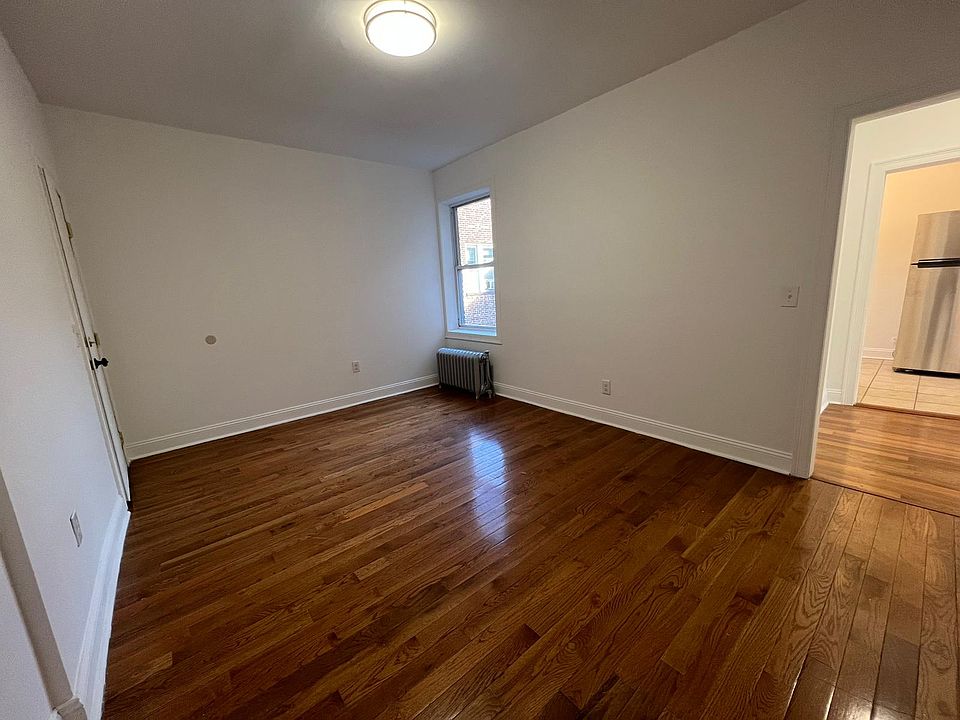 2nd image of 11 Gardner Ave #47E