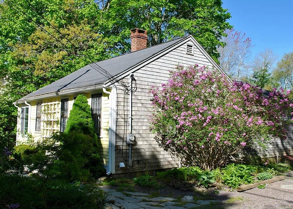 1st image of 848 Franklin St
