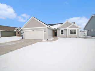 5840 Cotton Top Crst, Freeland, MI 48623