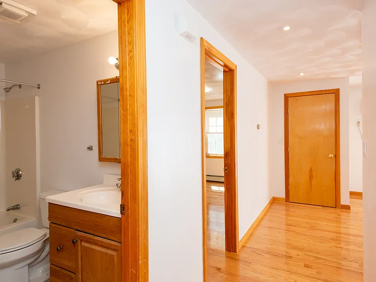 40 Rosewood Dr #40 — Photo 11