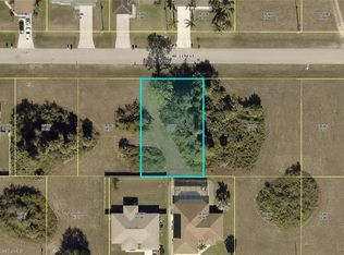 1600 NE 34th St, Cape Coral, FL 33909