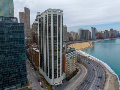990 N Lake Shore Dr APT 29A, Chicago, IL, 60611