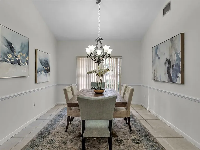 6664 Chadron Ct — Photo 10