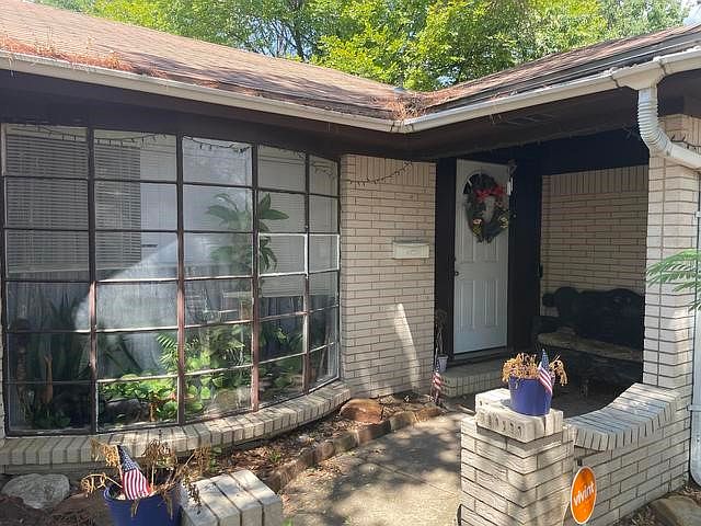 1st image of 7429 Madeira Dr