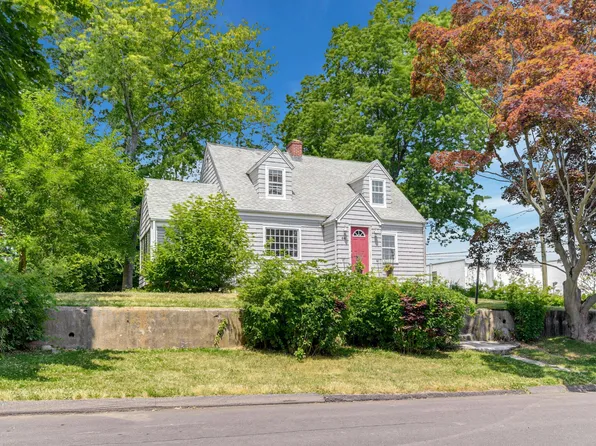 66 Soundview Avenue, Fairfield, CT 06825