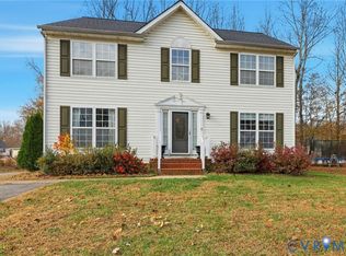 712 Robcurn Dr, Richmond, VA 23223