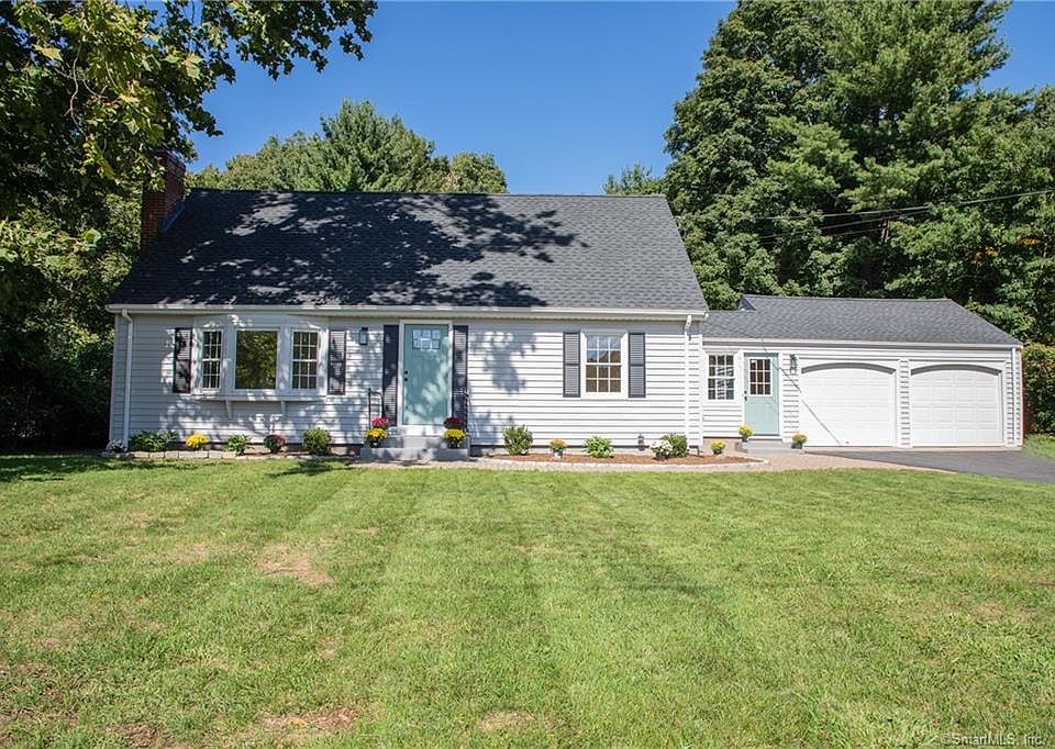 1st image of 43 Westwood Dr