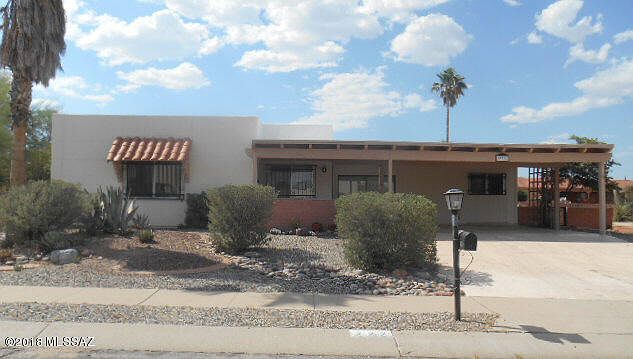 1st image of 222 W Calle Frambuesa