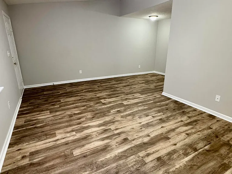 1399 Westpointe Dr #10 — Photo 4