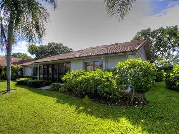 4th image of 4021 Wilshire Cir E