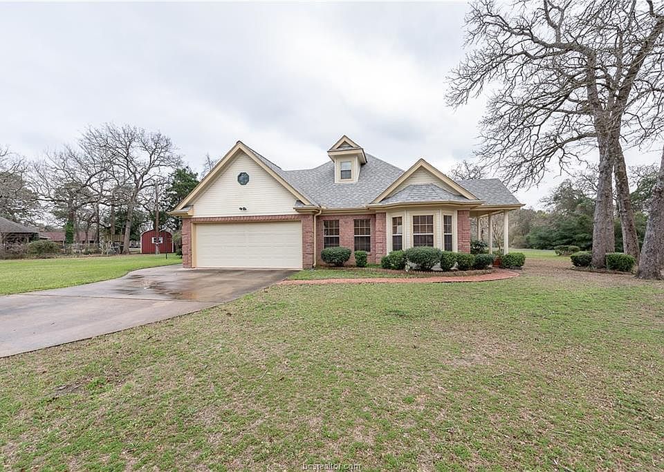 1st image of 19 Bermuda Ln