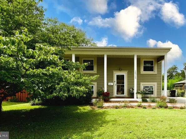 13716 Gran Deur Dr, Woodbridge, VA 22193