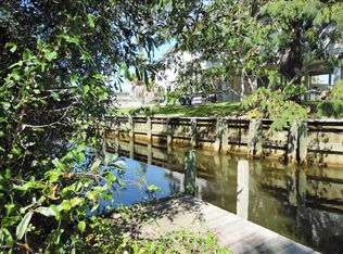 522 Prentiss Rd, Pass Christian, MS 39571