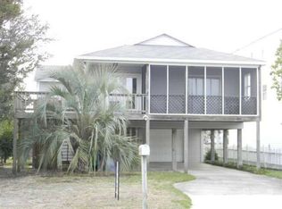134 5th Ave S, Kure Beach, NC 28449