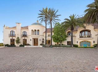 10066 Cielo Dr, Beverly Hills, CA 90210