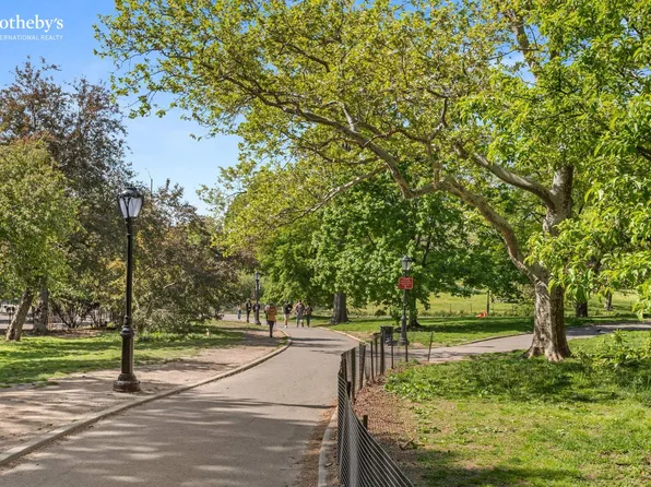 5 Riverside Drive image 19 of 20