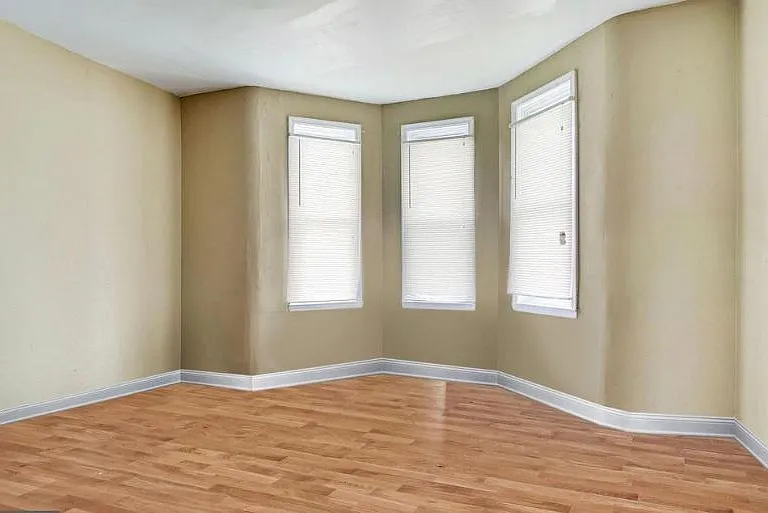 4002 Fernhill Ave — Photo 6